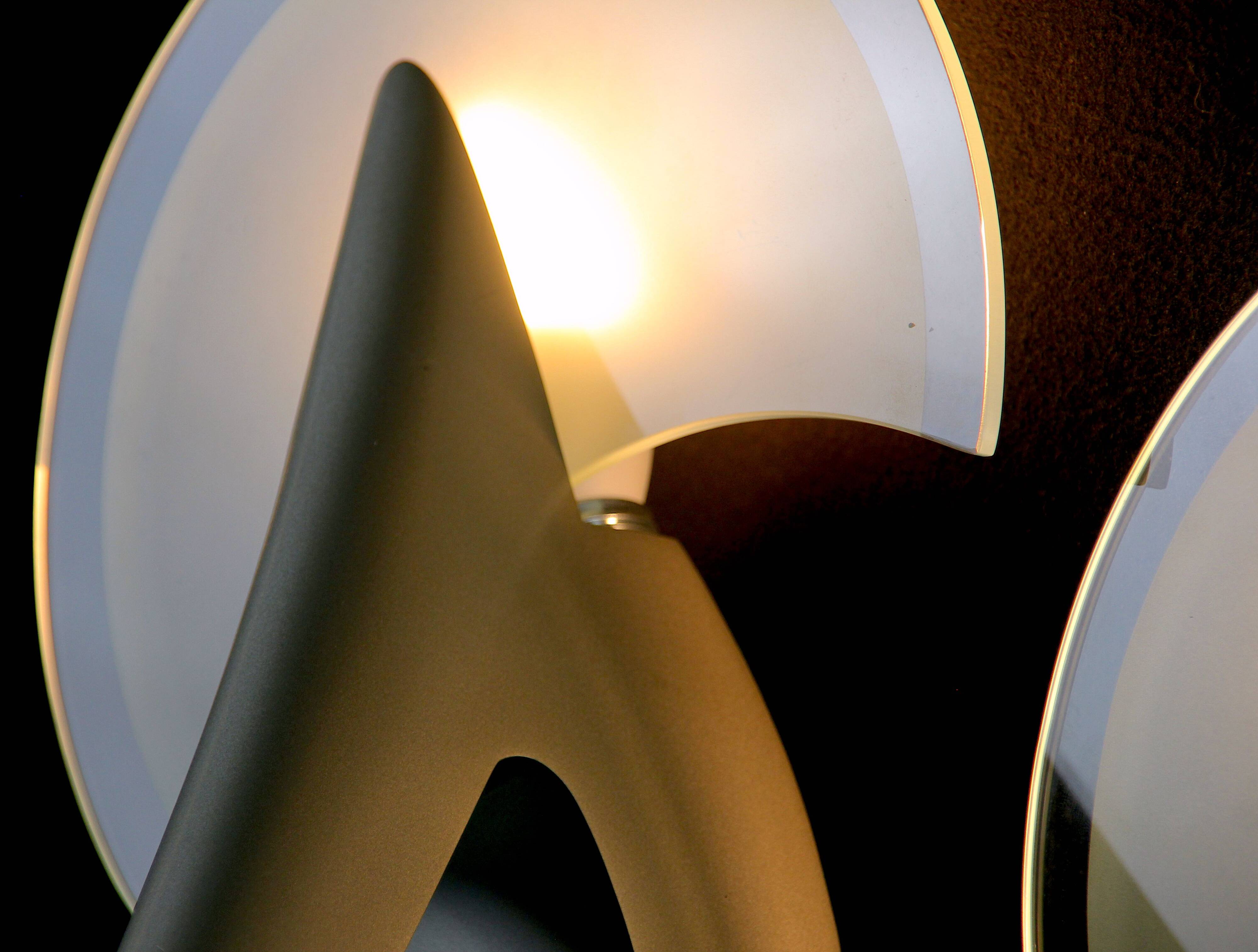 Metalarte - TallerUno by Joan Auger, Large pair of metal and glass wall lights