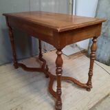 Rectangular table with side pulls