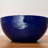 Modern blue enamel bowl from the mid-century by Kaj Franck for Finel, Finland, 1960s.
