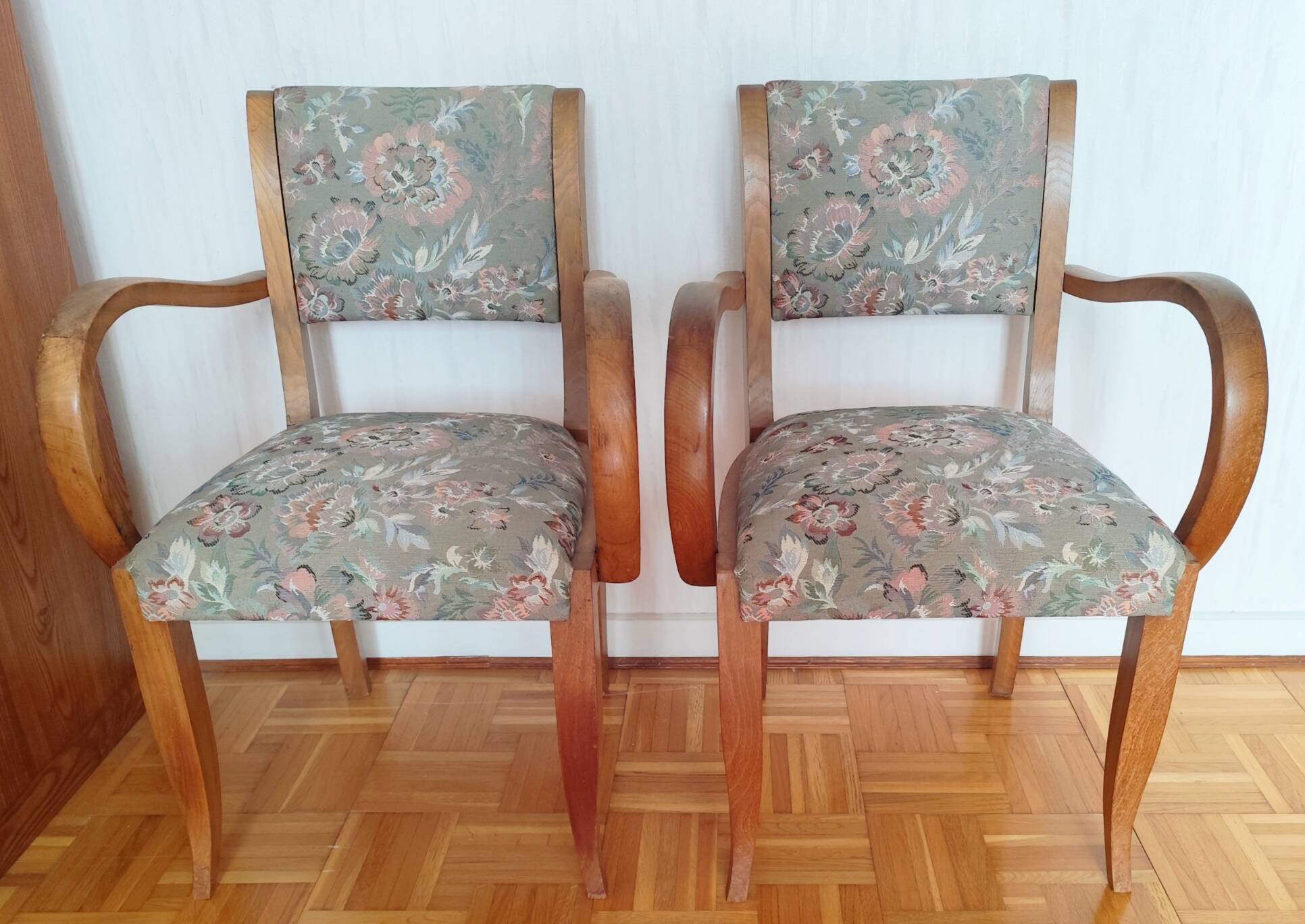 Set of 2 bridge armchairs from the 1960s.
