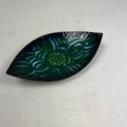Enameled copper pocket emptier