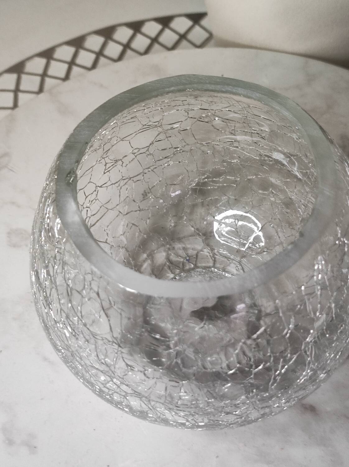 Transparent crackled phosphor