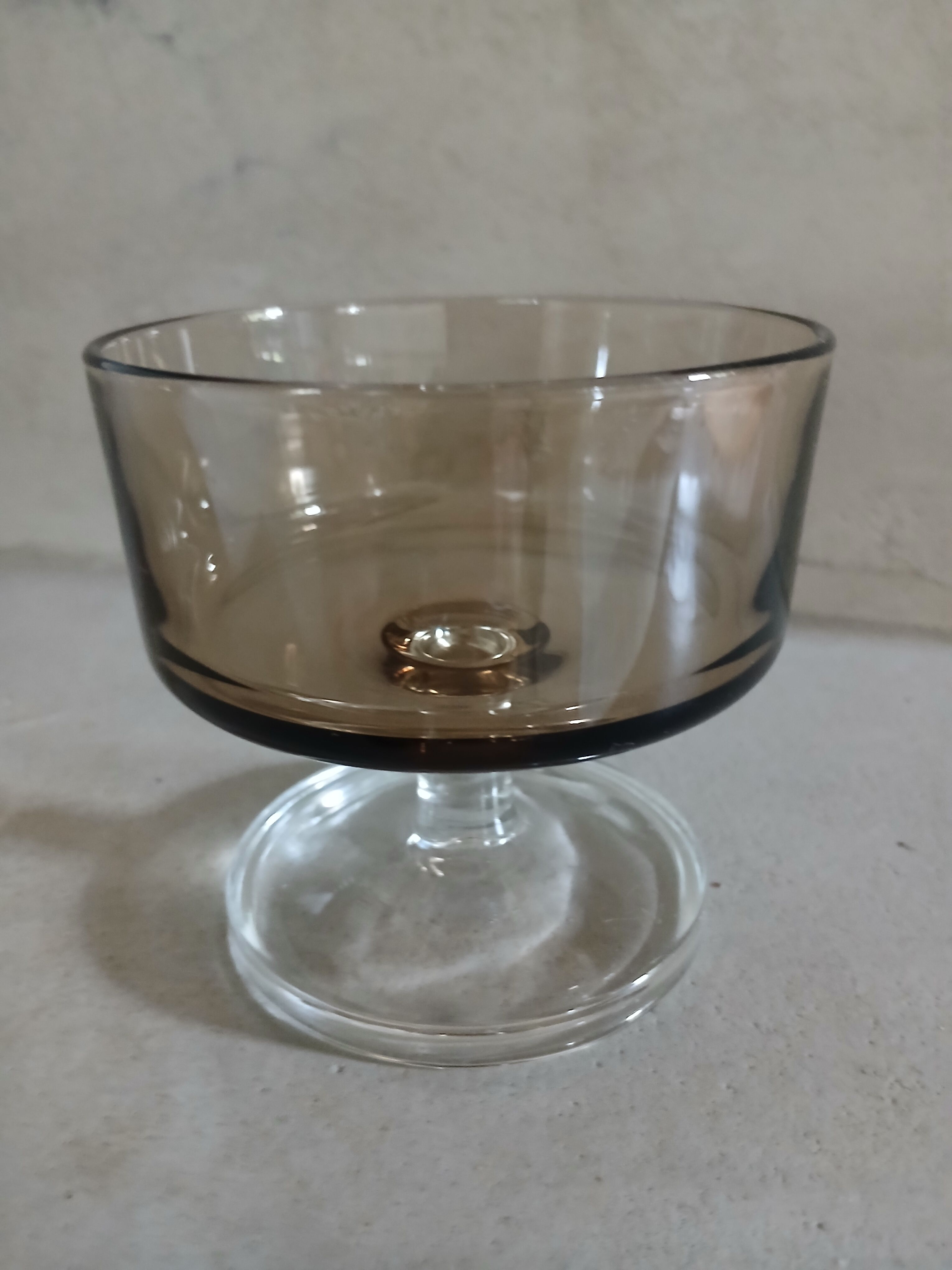 4 coupes à champagne vintages