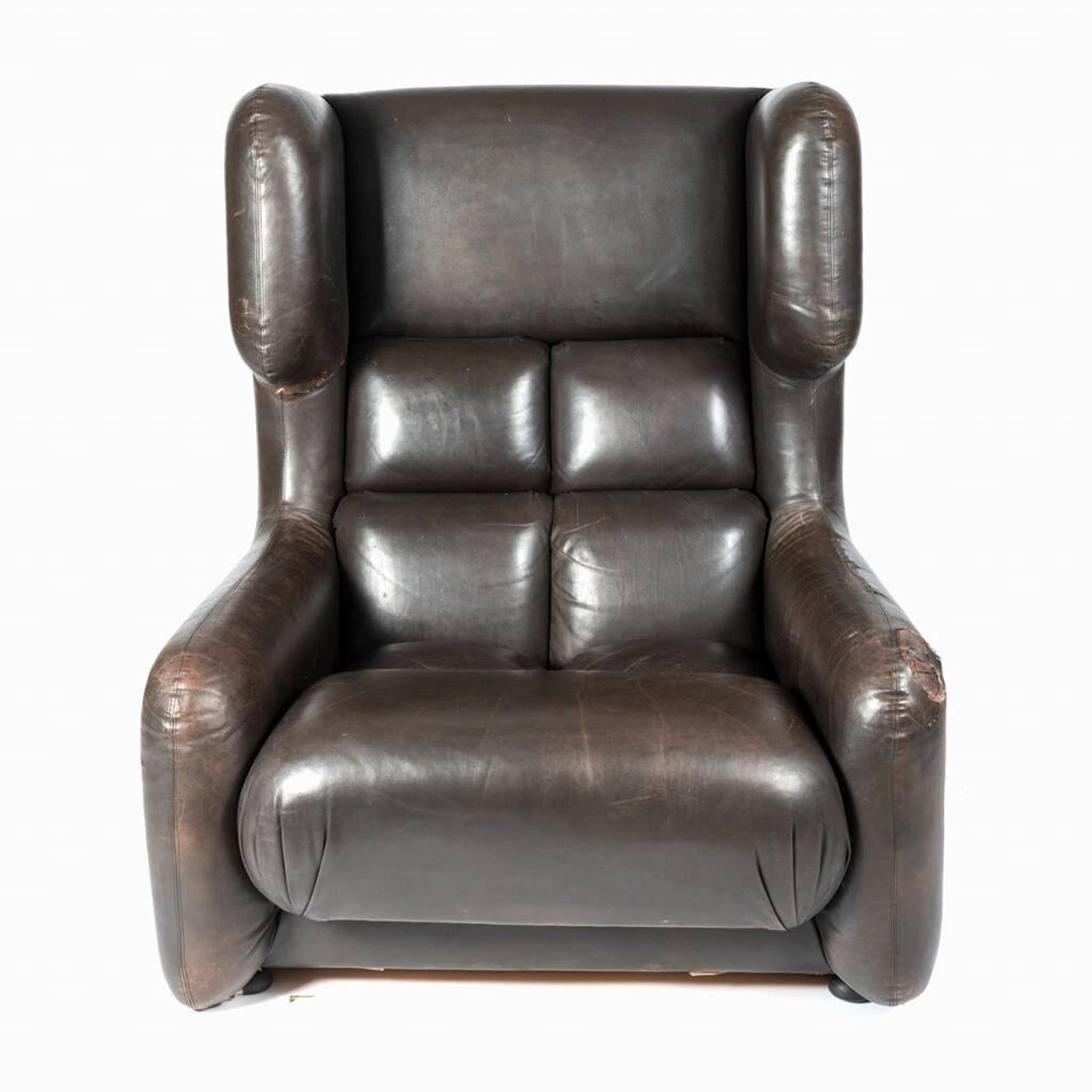 Fauteuil en cuir par Zbyněk Hřivnáč