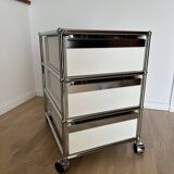 USM Haller wheeled caisson in Pure White