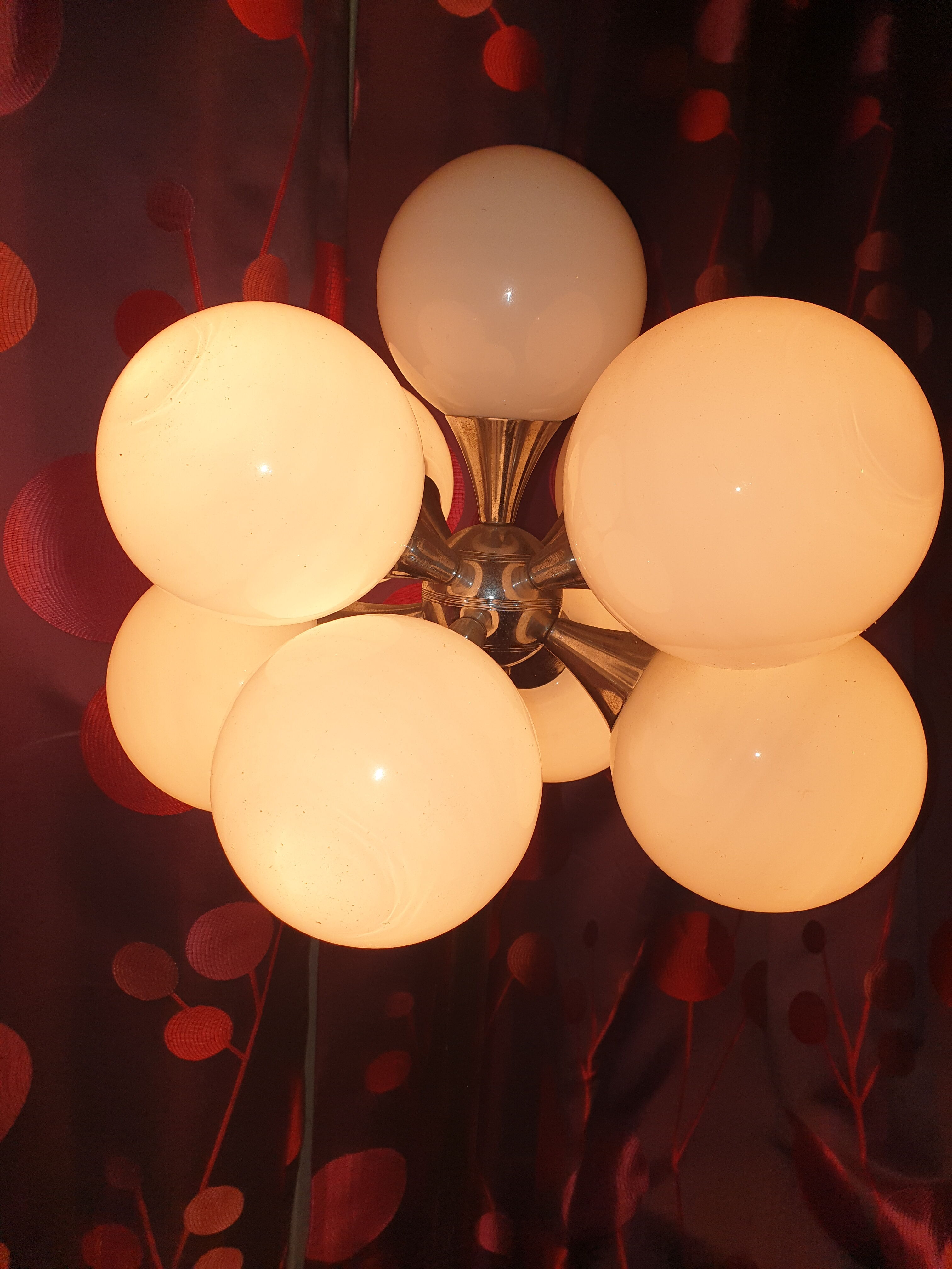 Lampadaire spoutnik à 9 feux chrome et opaline  space age année 70
