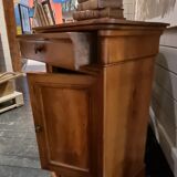 Table de nuit Louis Philippe (milieu du 19ème siècle), cerisier