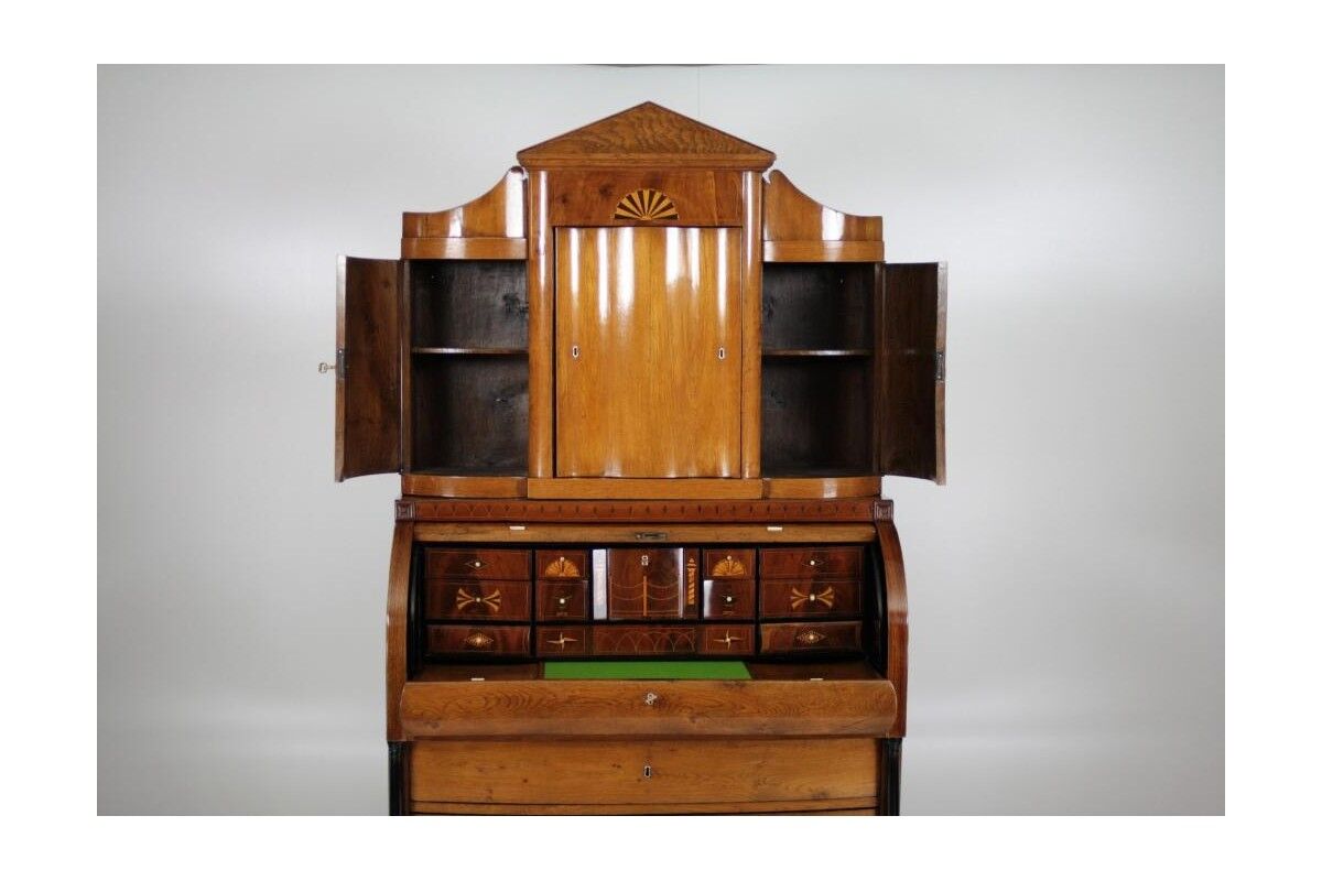 Oak secretary, Northern Europe, around 1820