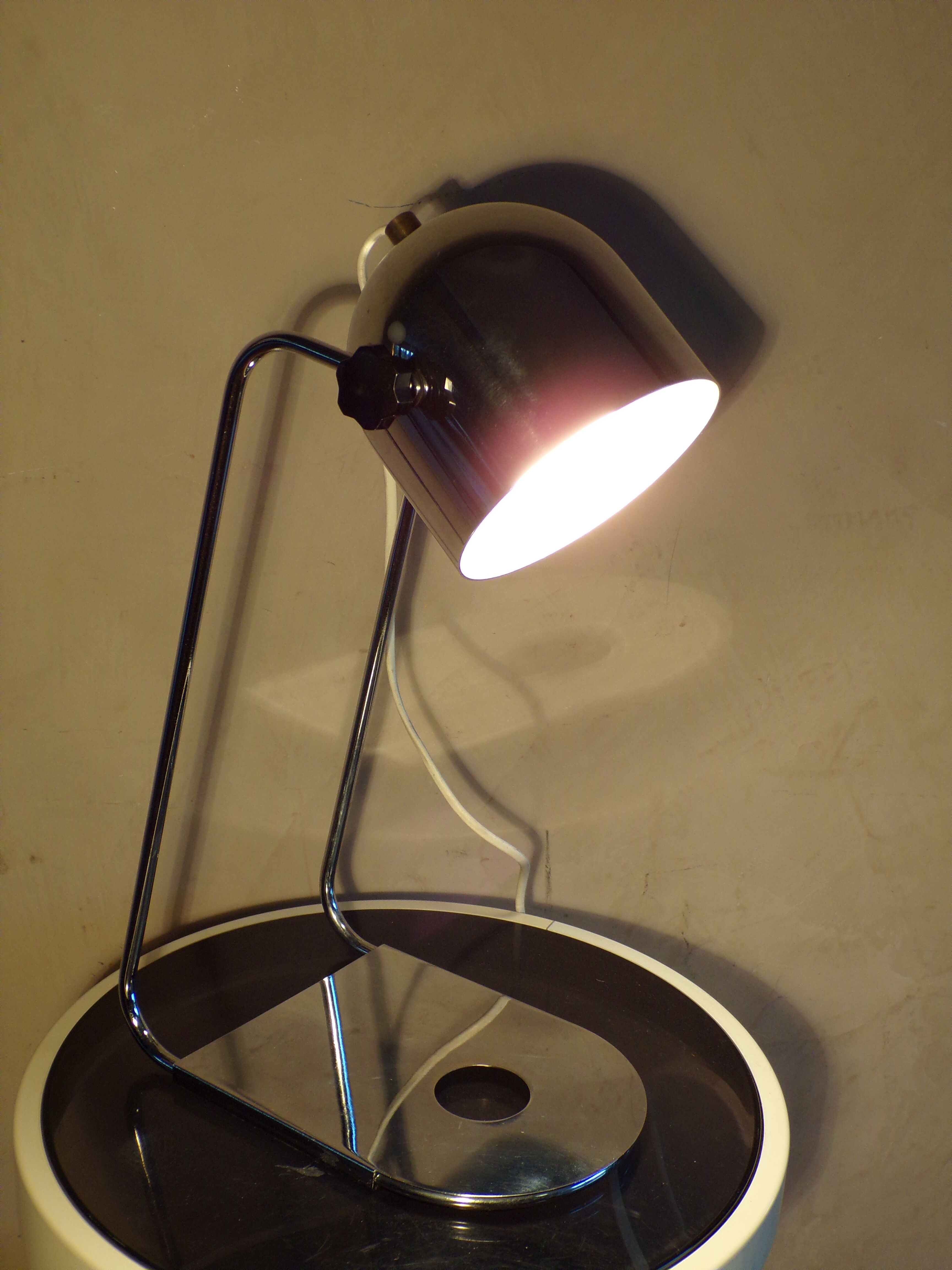 Chrome metal table lamp 1970/80