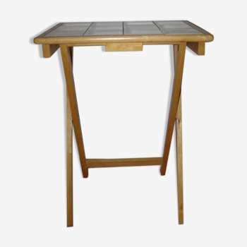 Table pliante en bois et faïence