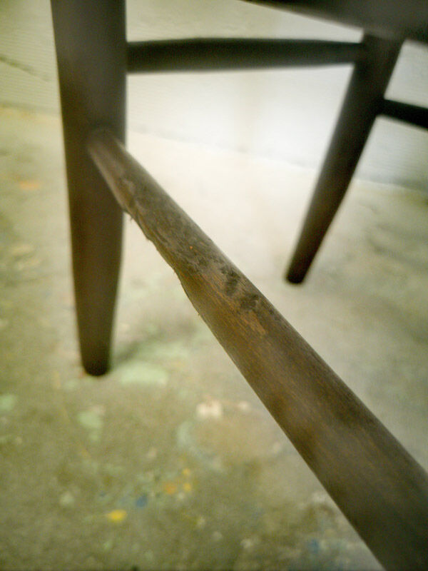 Chaise de bistrot cannée