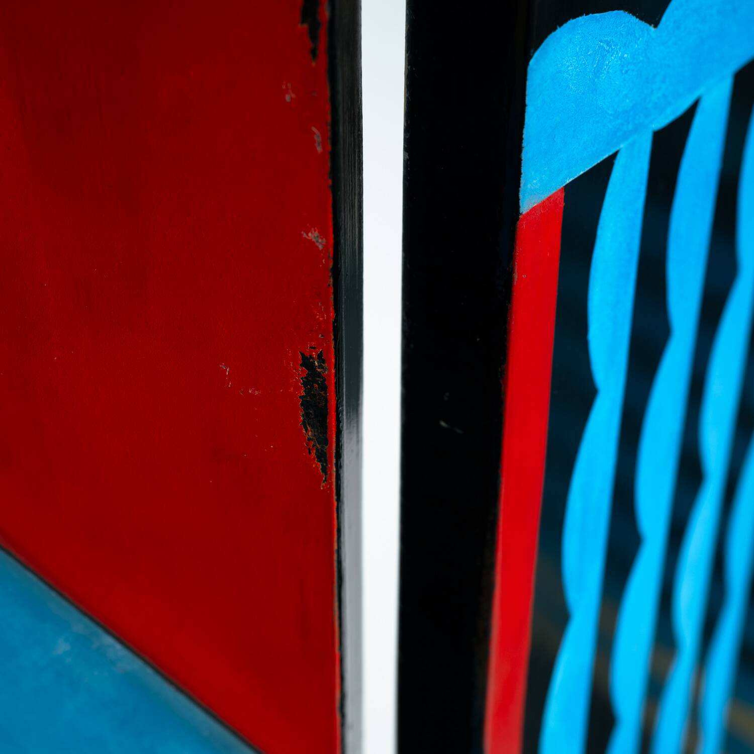 Room divider in art deco style with birds, geometric patterns, red, yellow, blue