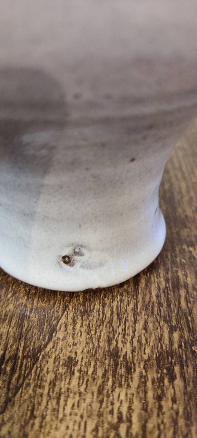 Pique-fleurs signé La Hulotte de Jeanne & Norbert Pierlot.