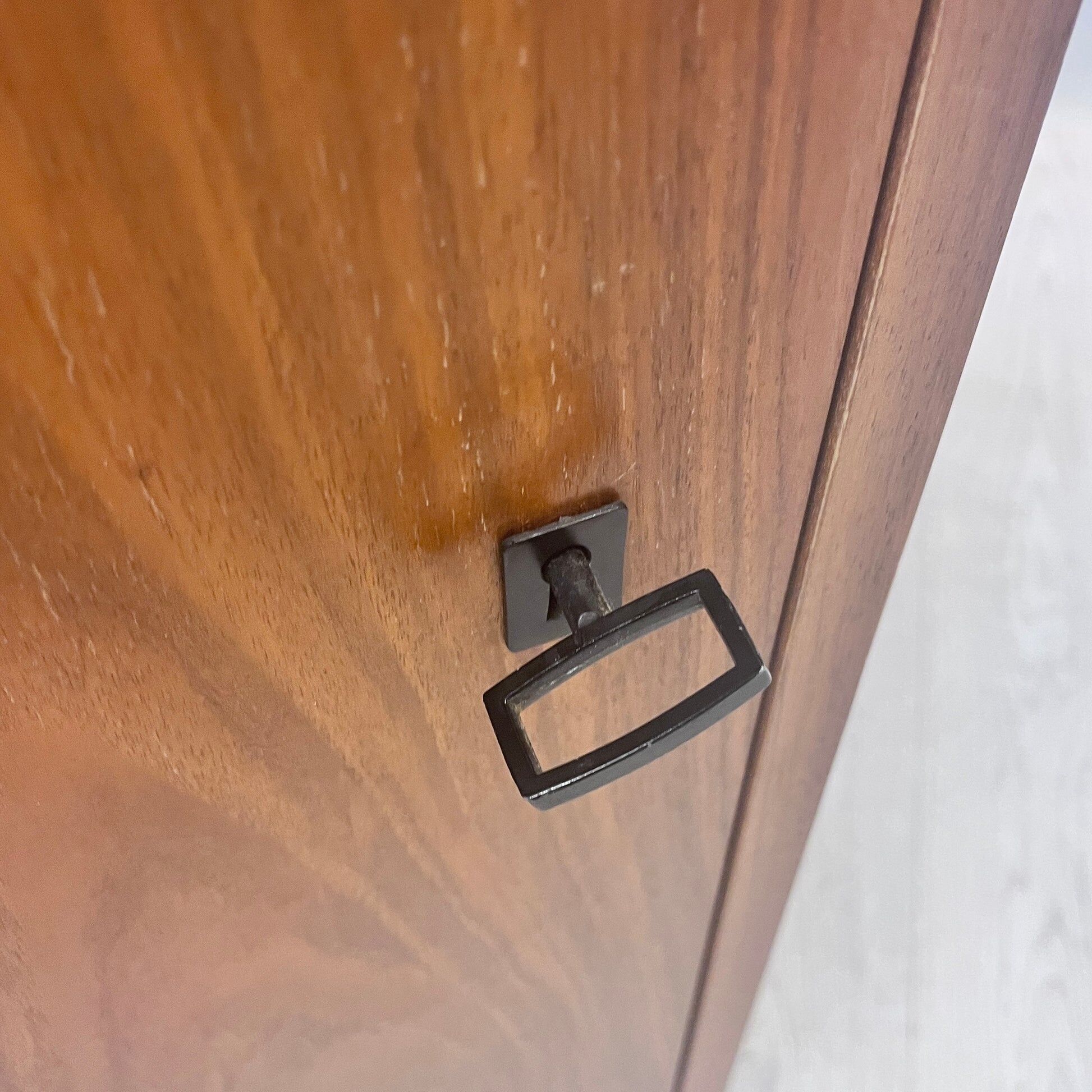 Dresser bedside table