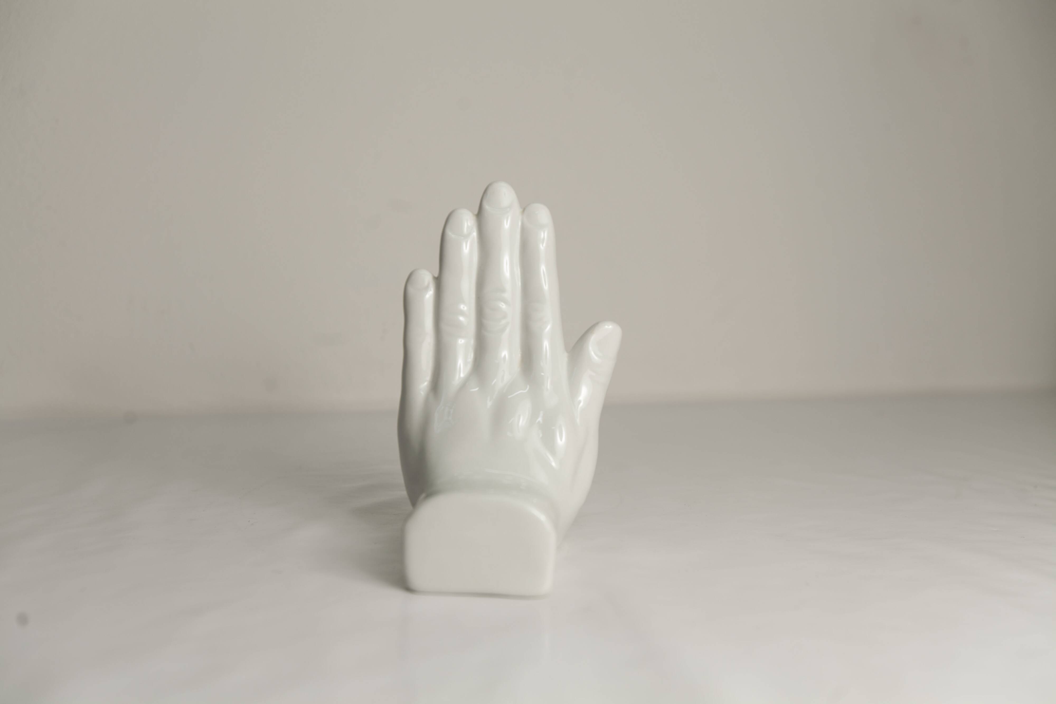 Bookend or ceramic decoration left hand 1980