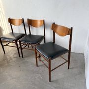 Set of 4 Italian chairs by Gianfranco Frattini.