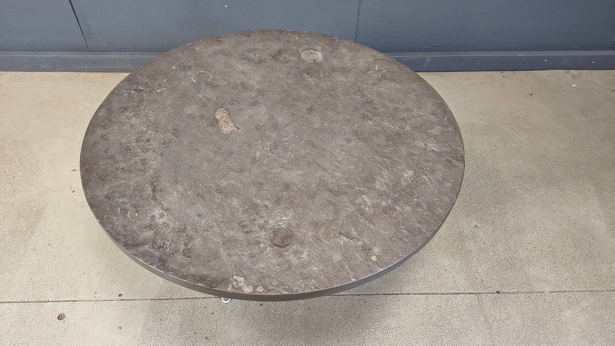 Vintage coffee table by Walter Knoll
