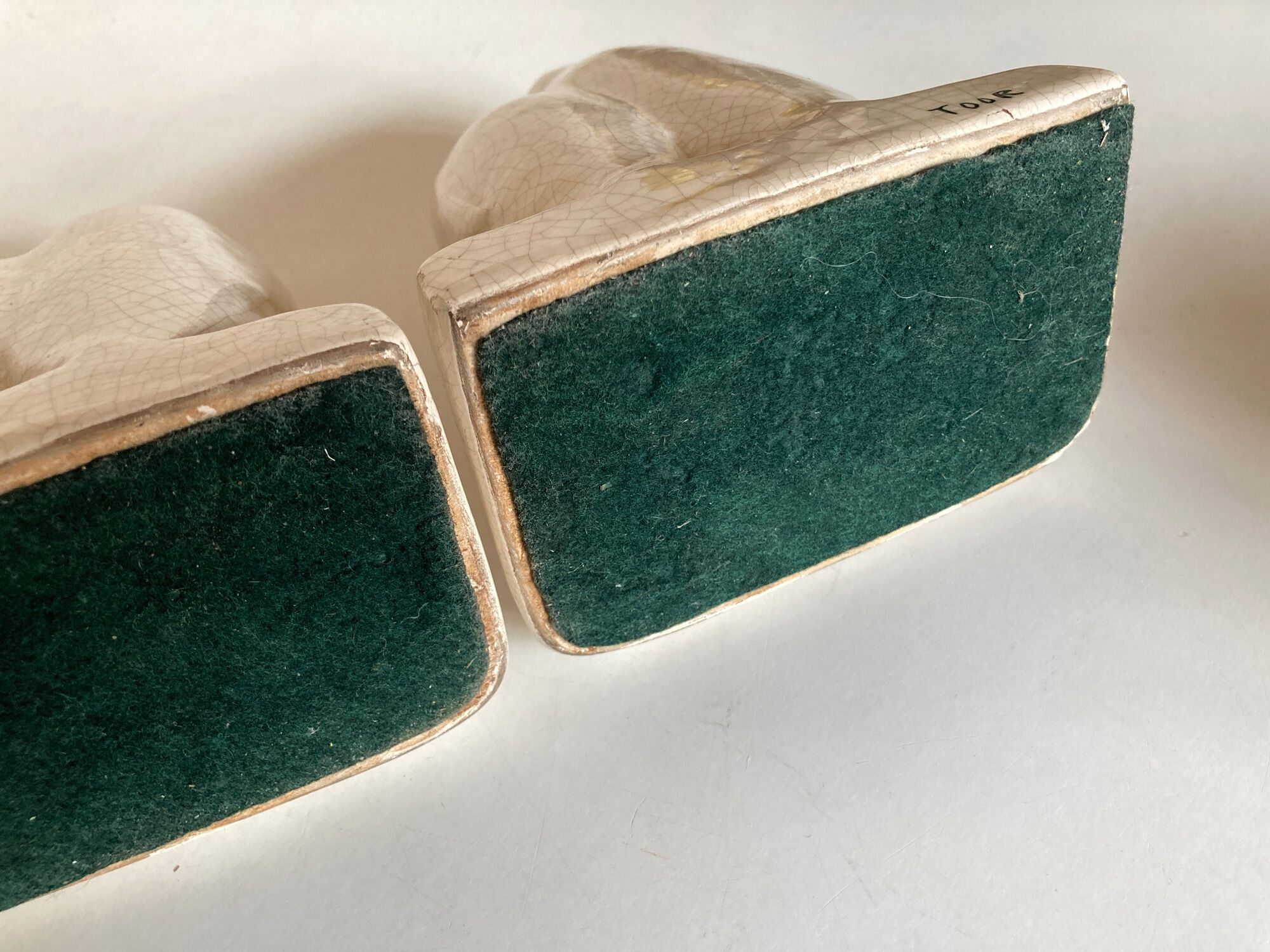 Pair of greenhouses modernist penguin books in cracked art deco earthenware