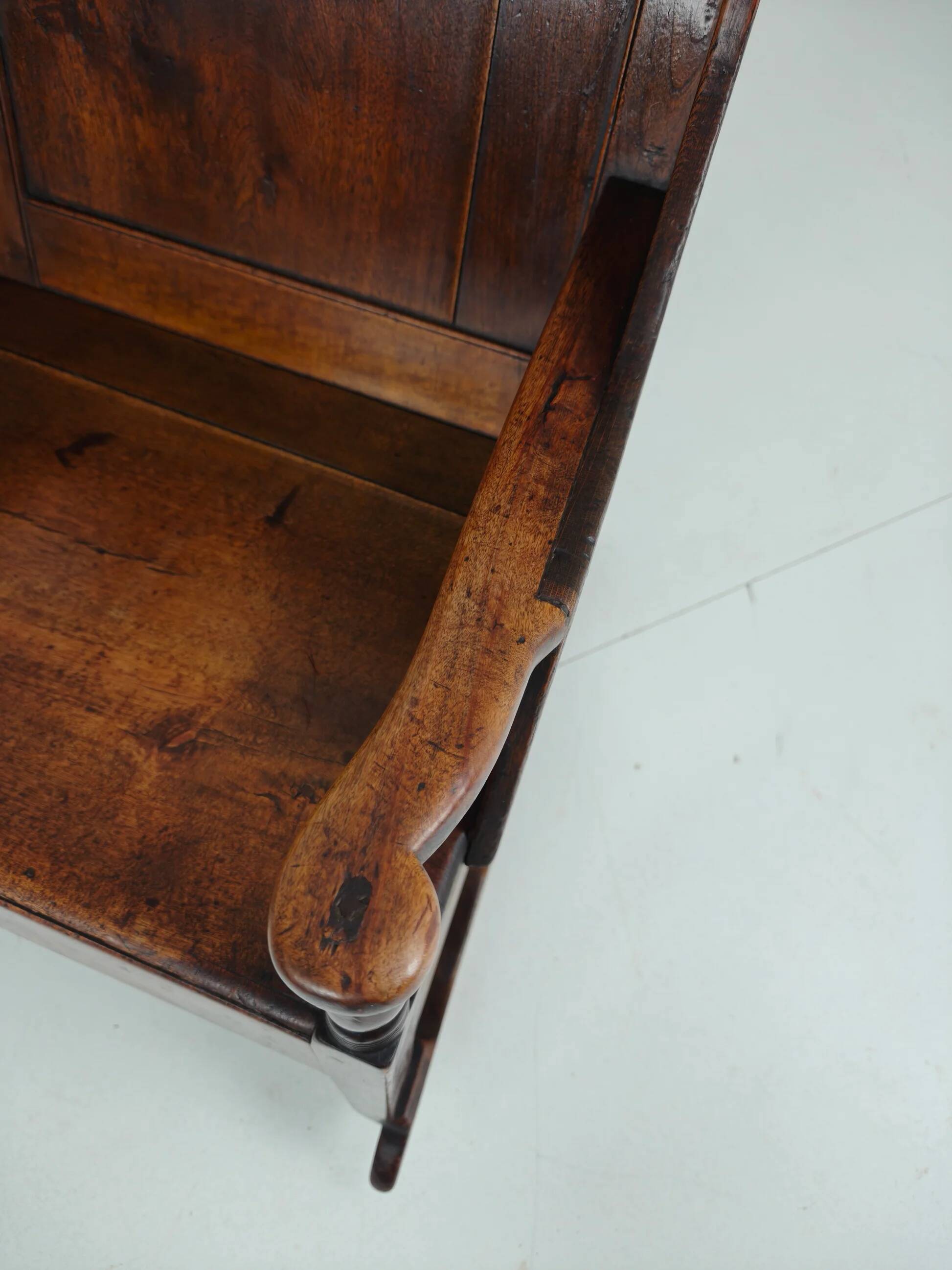 Antique lambing chair / rocking chair – ca. 1800, oak