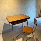 Table and chair in formica 1960/70