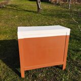 Vintage chest of drawers