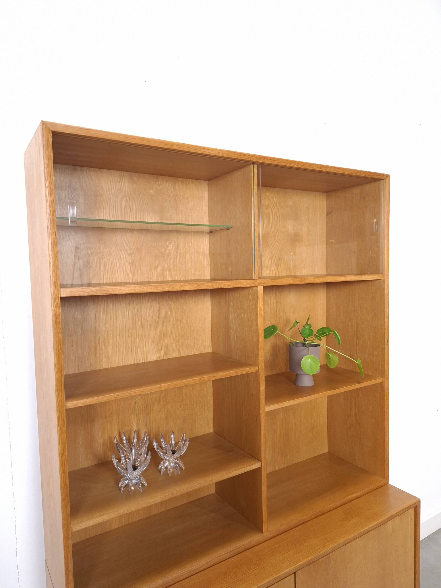 Ikea Grabinski boekenkast met lades