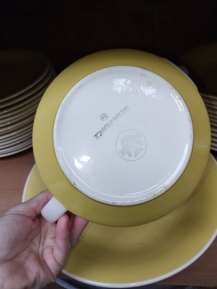 Villeroy & Boch dinnerware set