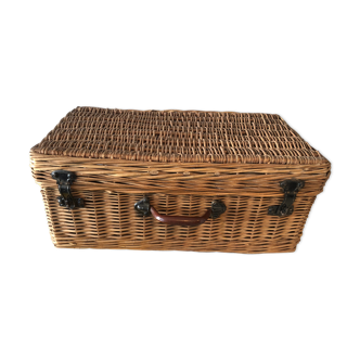 Trunk in ancient rattan