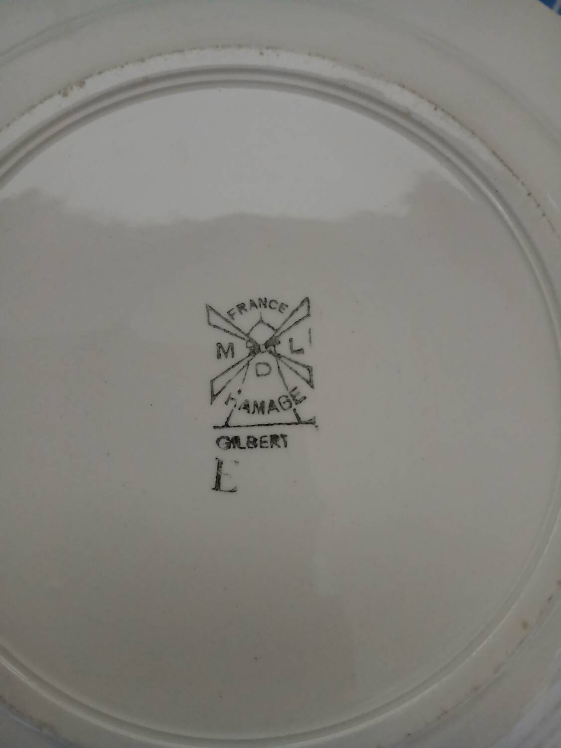 6 Moulin des Loups soup plates