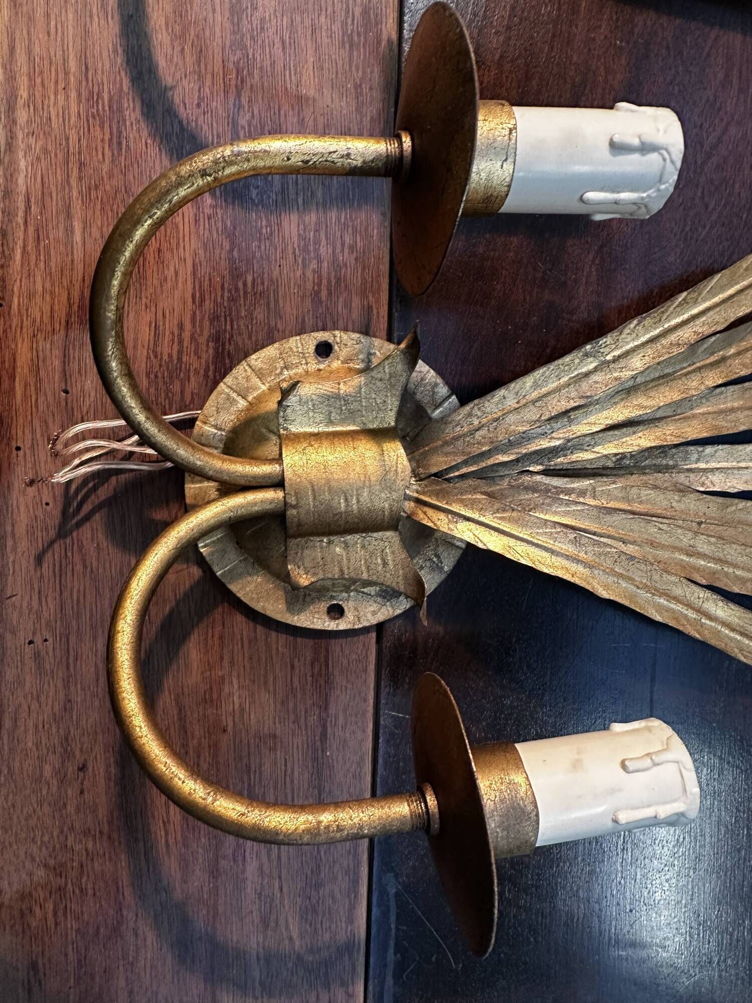 Pair of gold metal foliage spray sconces in the Bagues style - Vintage 70's