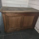 Comptoir de magasin ou de commerce en chêne