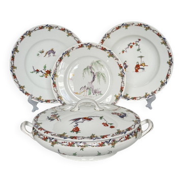 Service en porcelaine Bernardaud, modèle Bussac – décor style Kakiemon