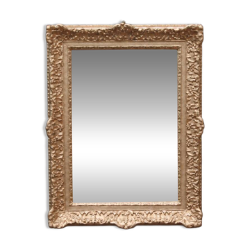 Vintage gold mirror in wood and stucco, rococo decor – 72 × 54 cm
