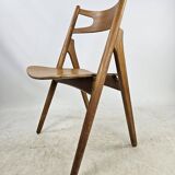 4 chaises Sawbuck de Hans Wegner, modèle CH29