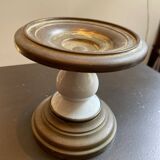 Support for metal and porcelain oil lamp