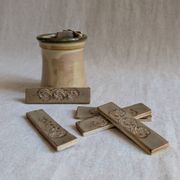 Set of 13 knife rests