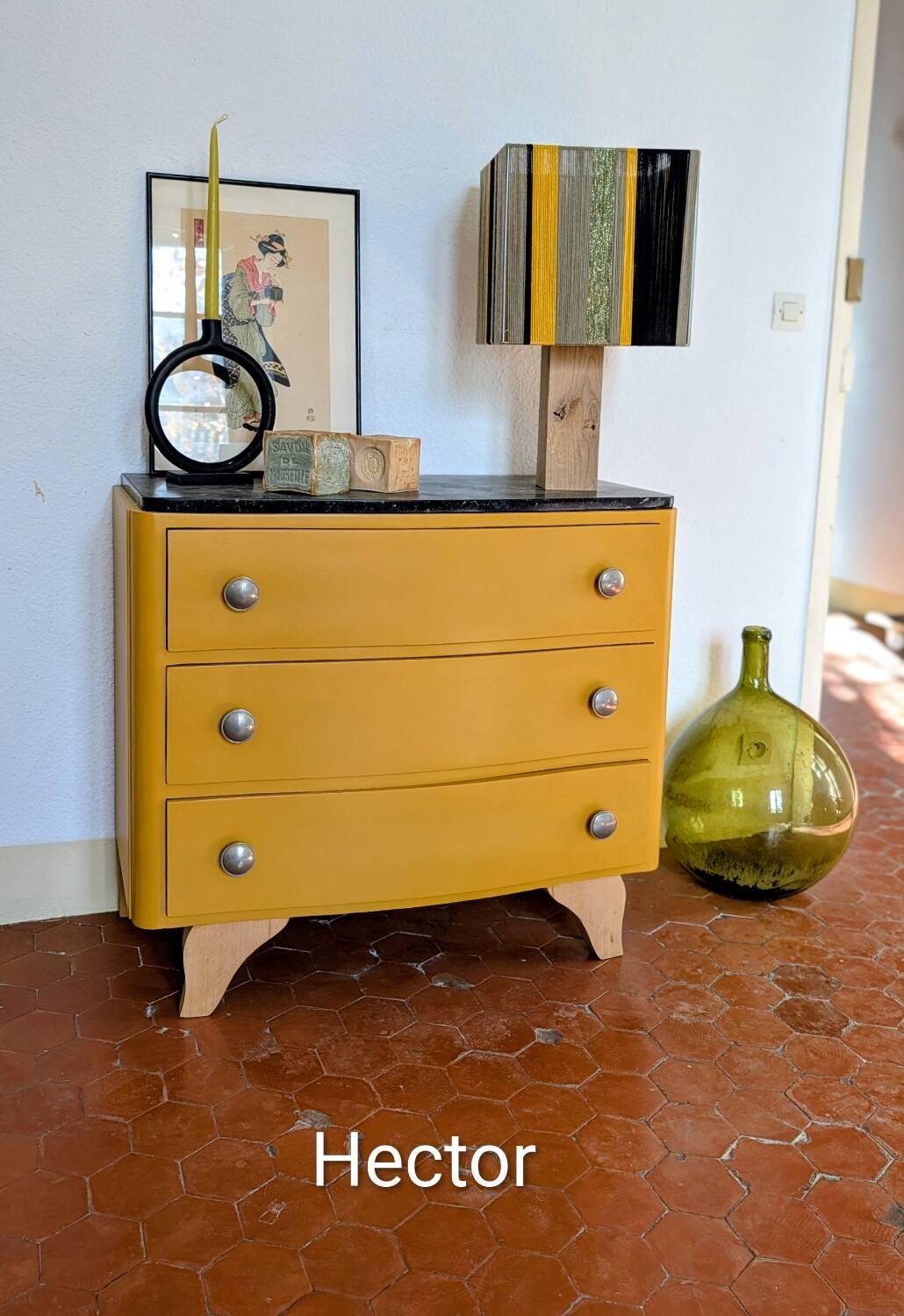 Art Deco chest of drawers
