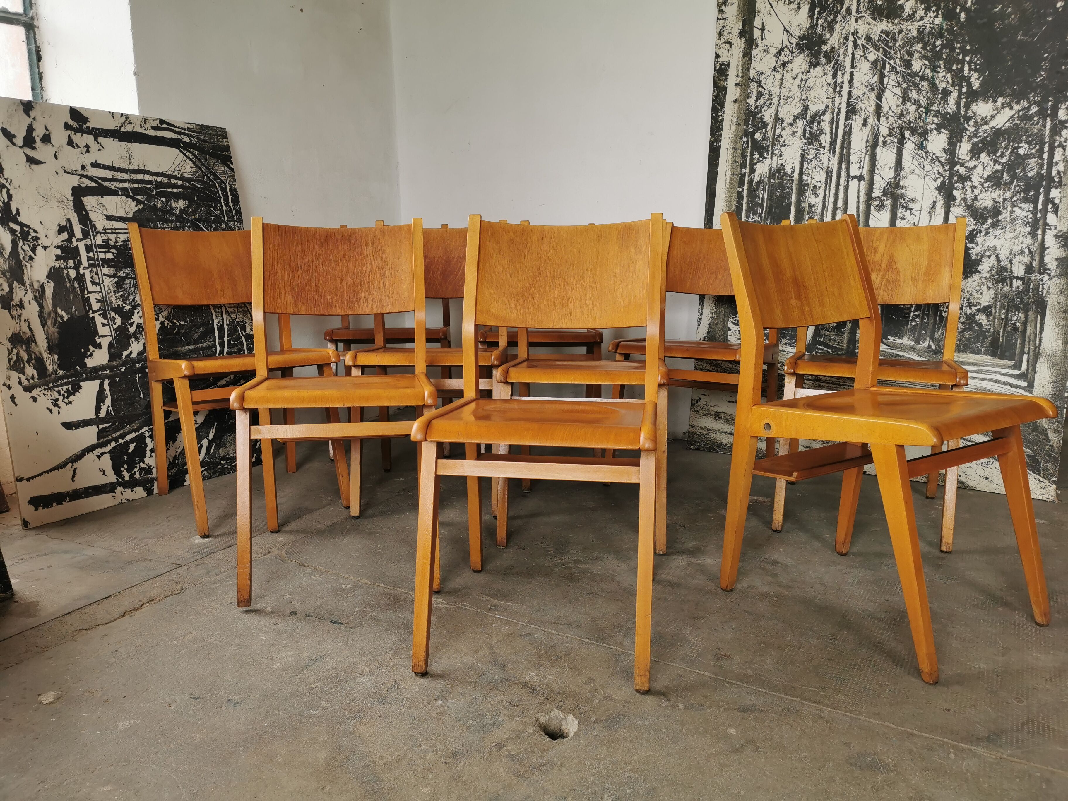 Lot de 6 chaises de théâtre en bois blond