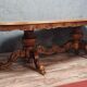 Table guéridon époque Napoléon III en noyer vers 1880