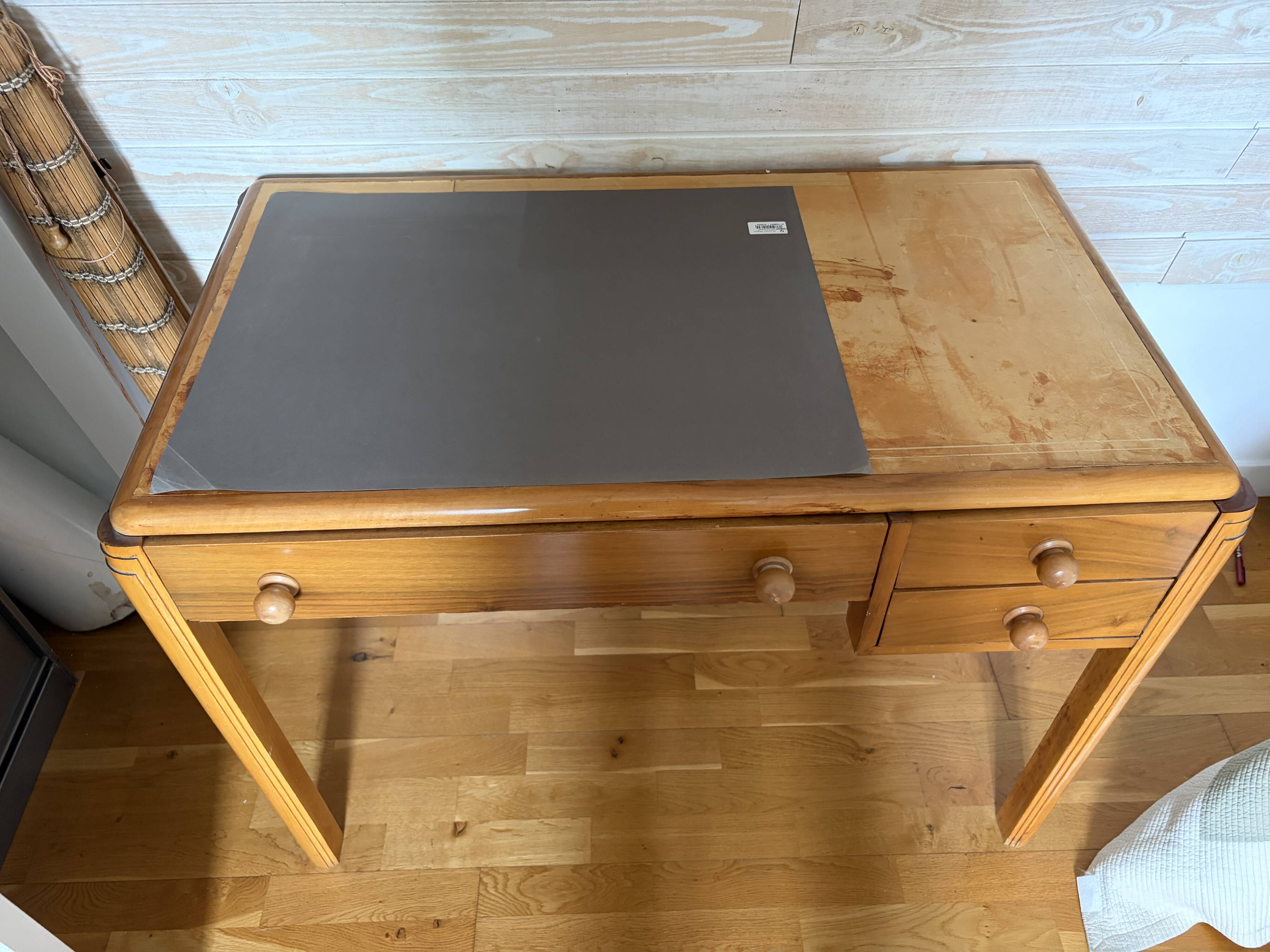 Bureau art deco 108x60 3 tiroirs dessus cuir à changer