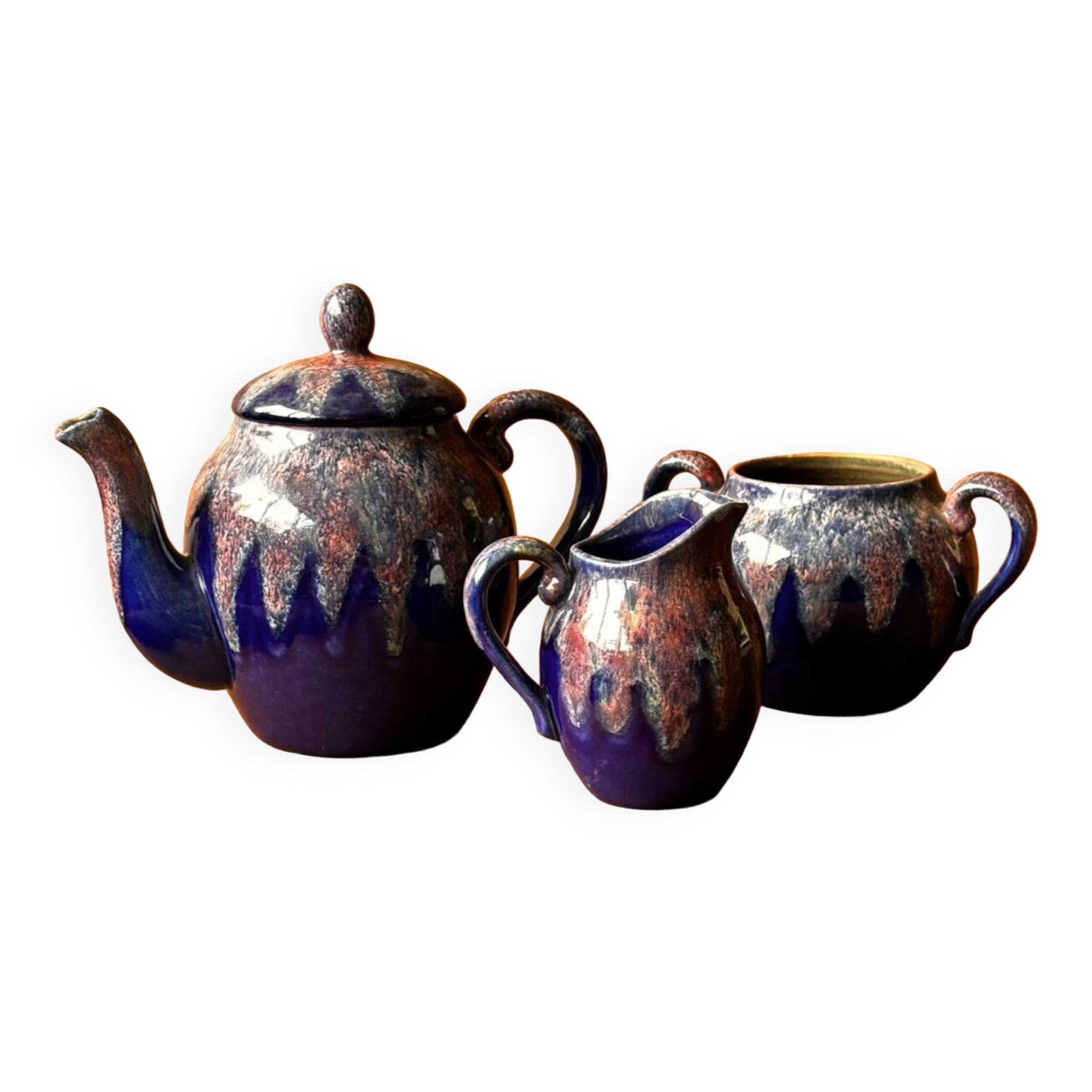 Teapot, milk jug and sugar bowl Lacheny Saint-Amand
