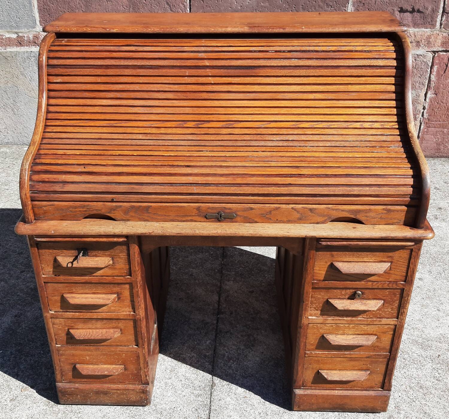 American "Roll Top" desk in oak.