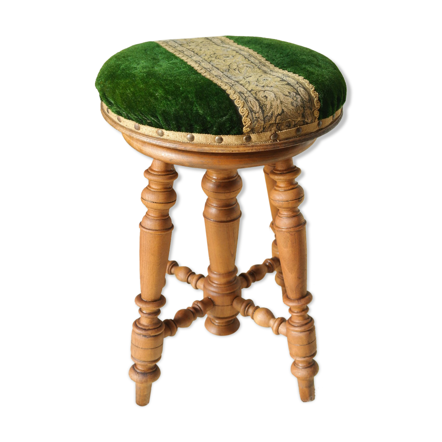 Napoleon III piano stool