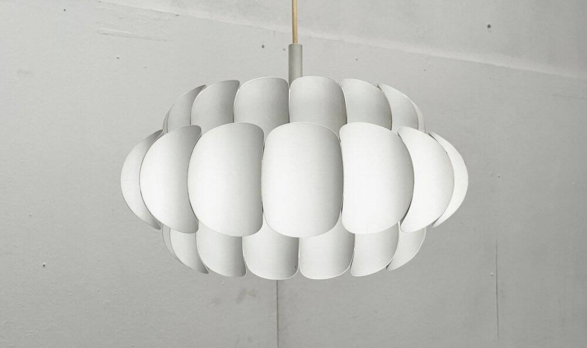 White metal suspension from the mid-century by H. Zender for Temde, 1960s.