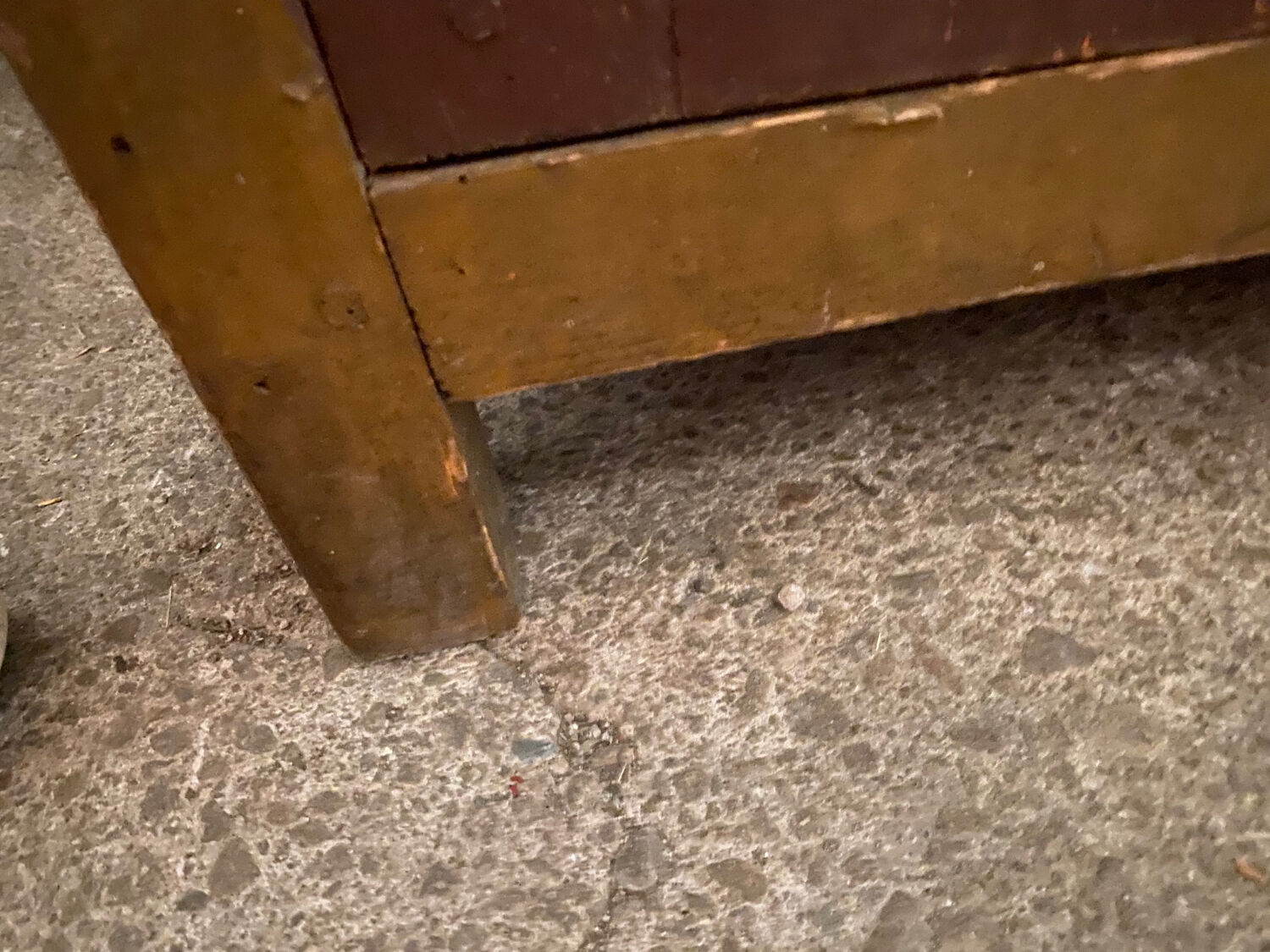 Paire de vestiaire d’usine bois