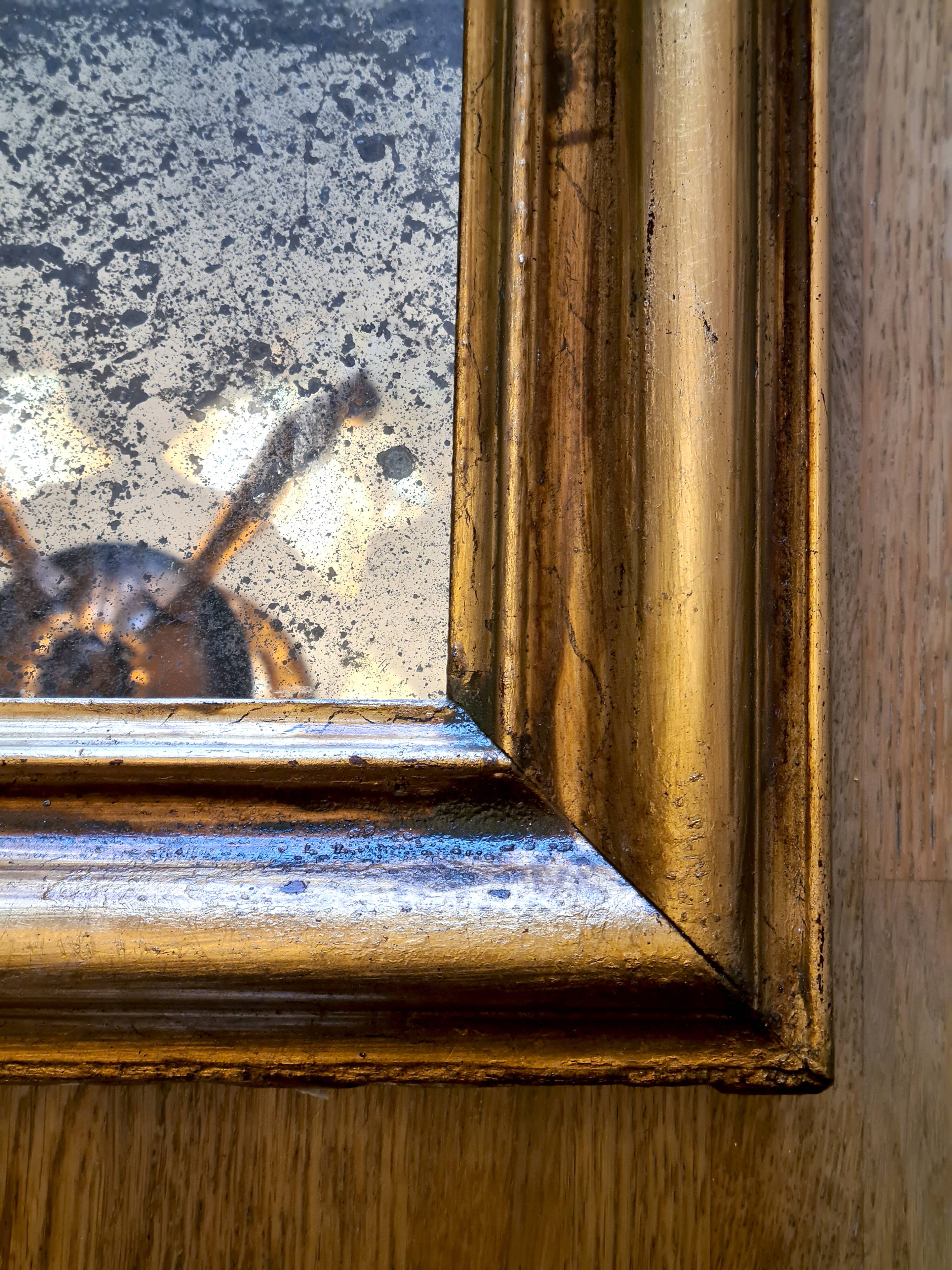 Antique Louis-Philippe mirror "Philomène" gold leaf