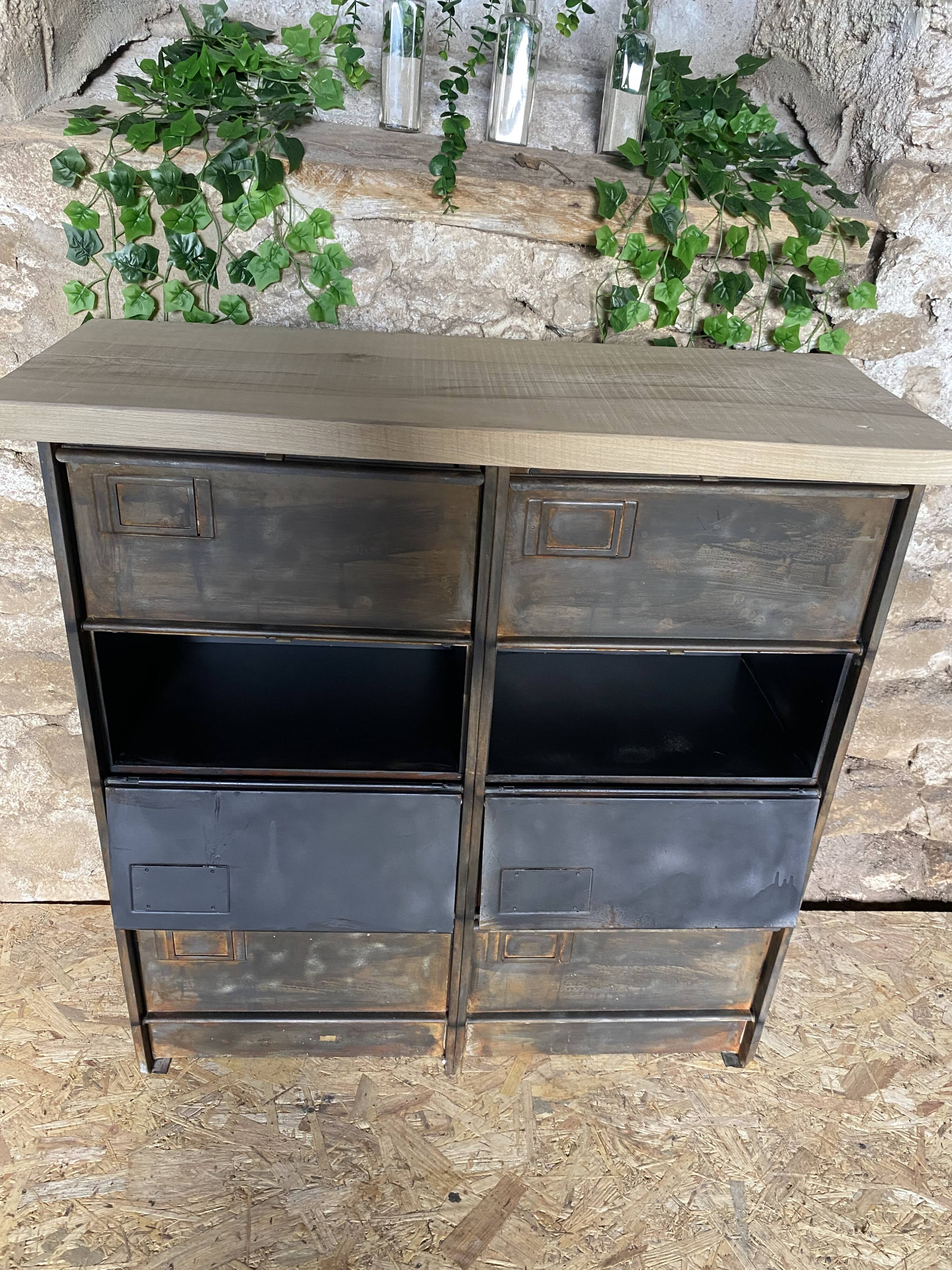 Furniture with 8 metal and wood flaps.