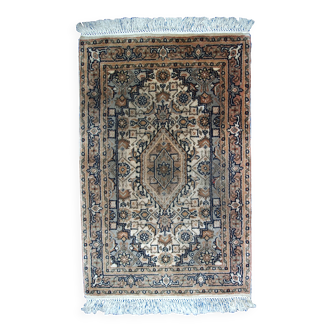 Tapis Vintage Indo-Tabriz en Laine, Années 1970, Élégance Artisanale