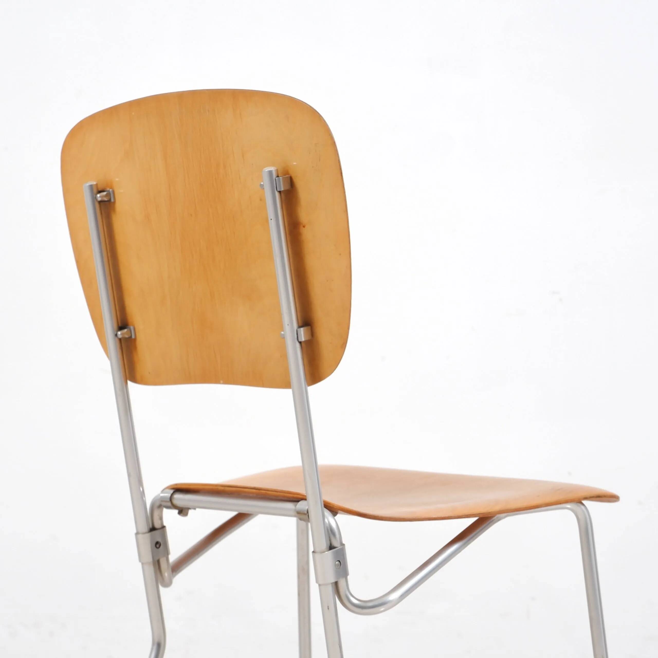 Aluflex chair by Armin Wirth