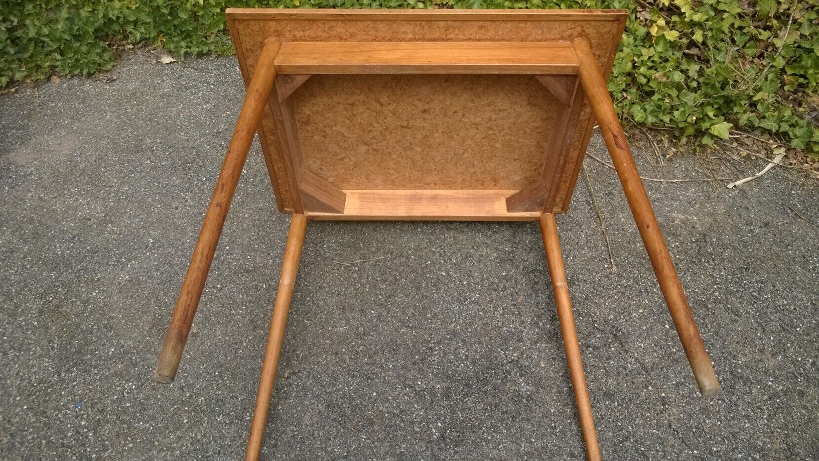 Table and chairs kitchen years 60